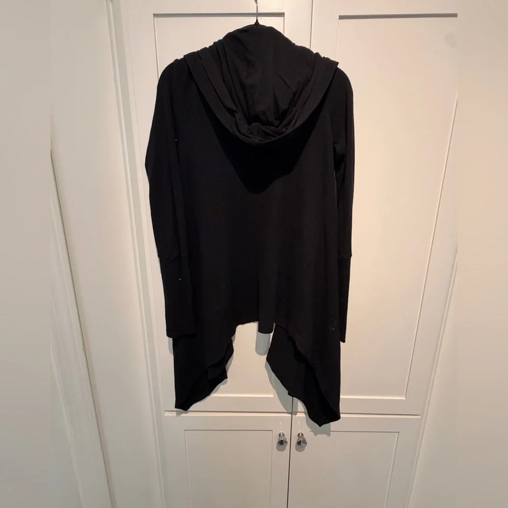 Splendid Hooded Drapes Thermal Black Women's Cardigan - Picture 5 of 7